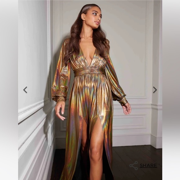 Forever Unique LIMITED EDITION GOLD METALLIC FOIL MAXI DRESS WITH FRONT SPLITS - Picture 7 of 9